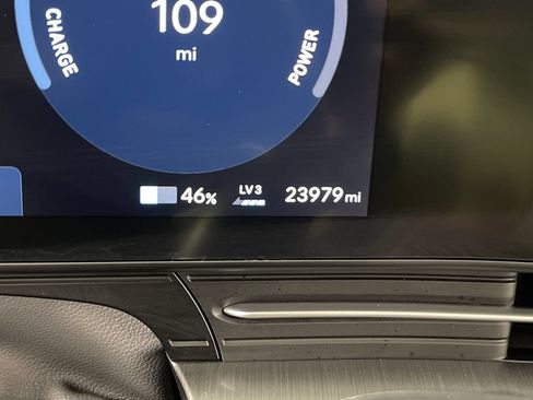 Certified 2024 Hyundai Kona SEL FWD image 21