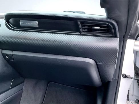 Used 2022 Ford Mustang Coupe image 23
