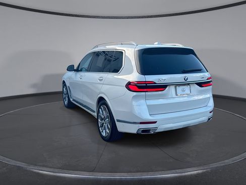Used 2026 BMW X7 xDrive40i AWD/4WD image 10