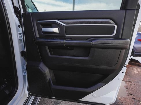 Used 2024 RAM 2500 Big Horn image 13