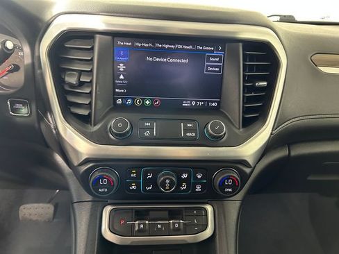 Used 2023 GMC Acadia SLE FWD image 23