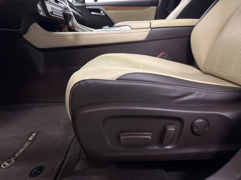 Used 2018 Lexus RX 350L FWD image 36