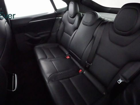 Used 2023 Tesla Model S image 10