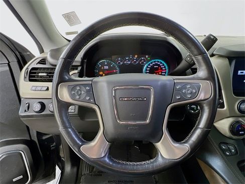 Used 2018 GMC Yukon Denali w/ Denali Ultimate Package image 12