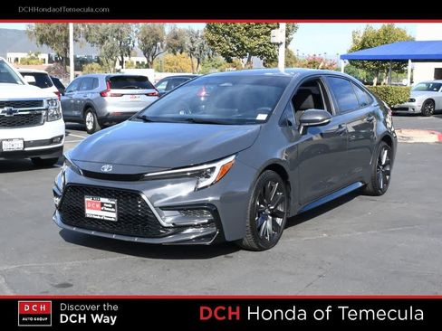 Used 2024 Toyota Corolla SE w/ SE Premium Package FWD image 1