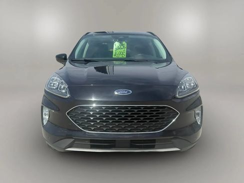 Used 2021 Ford Escape Titanium AWD/4WD image 2