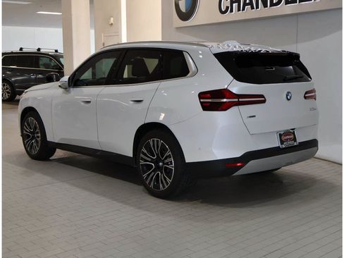 Certified 2025 BMW X3 xDrive30i AWD/4WD image 4