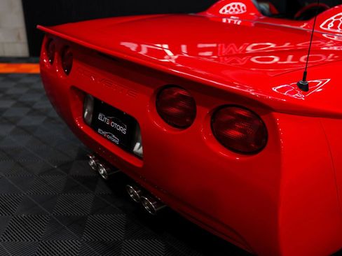 Used 2002 Chevrolet Corvette Z06 image 15