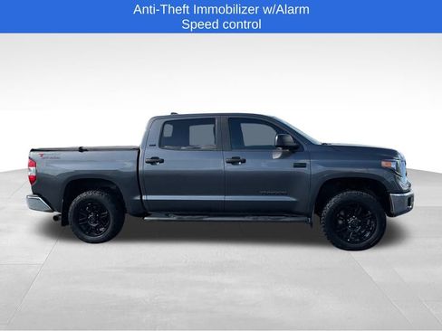 Used 2021 Toyota Tundra SR5 w/ SR5 Leather Package image 5
