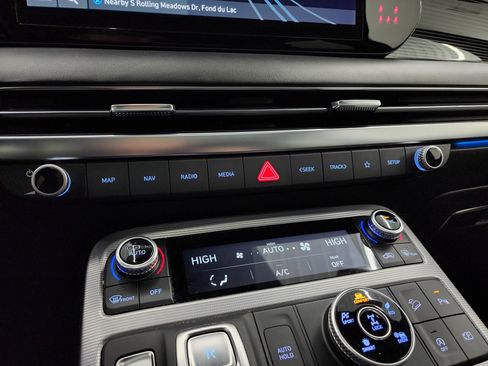 Used 2024 Hyundai Palisade Calligraphy image 54