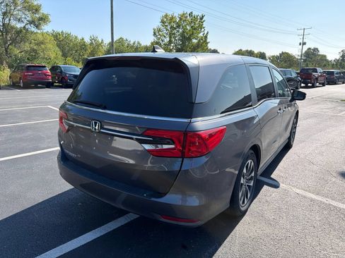 Used 2024 Honda Odyssey EX-L image 6
