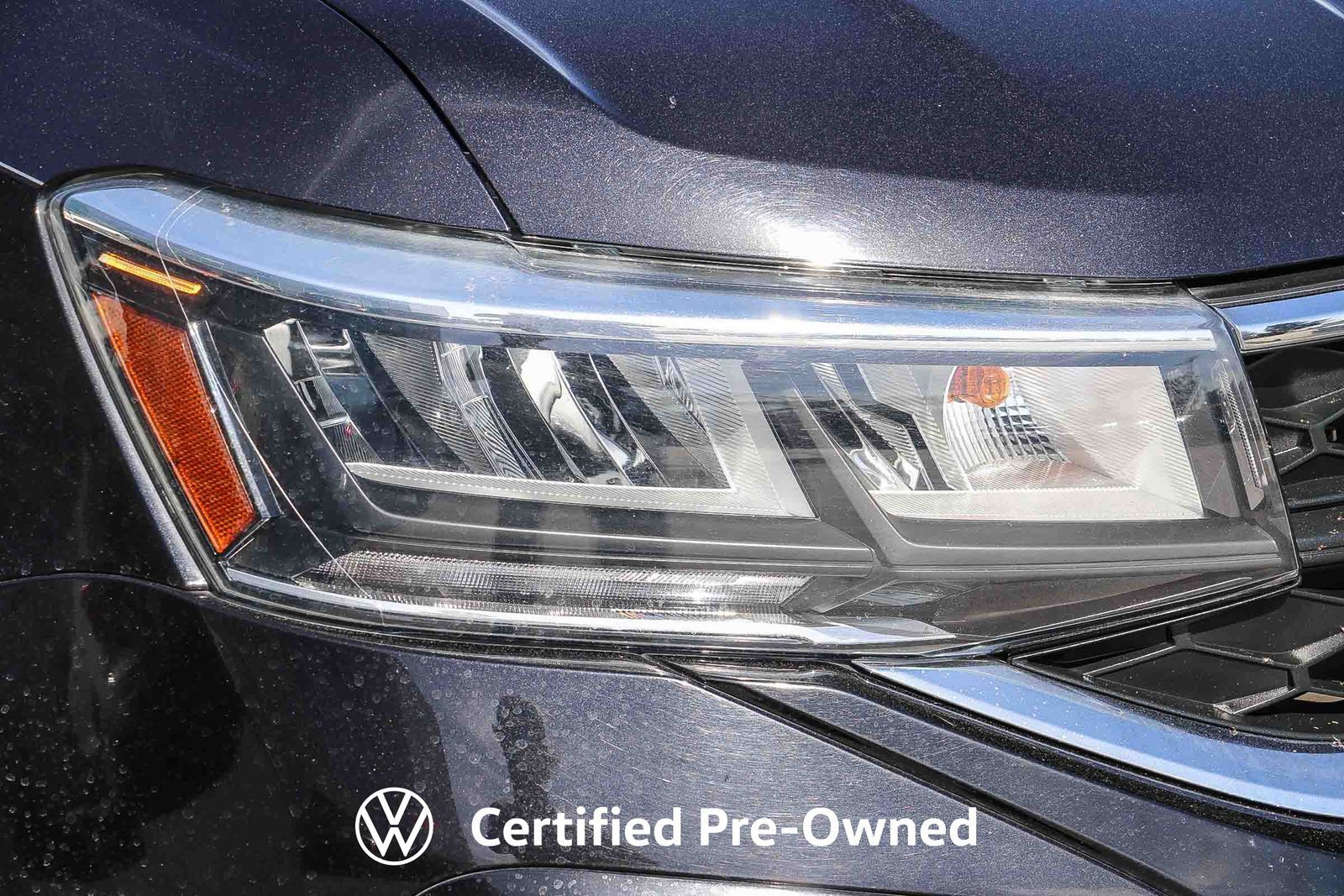 Certified 2023 Volkswagen Taos SE FWD image 5