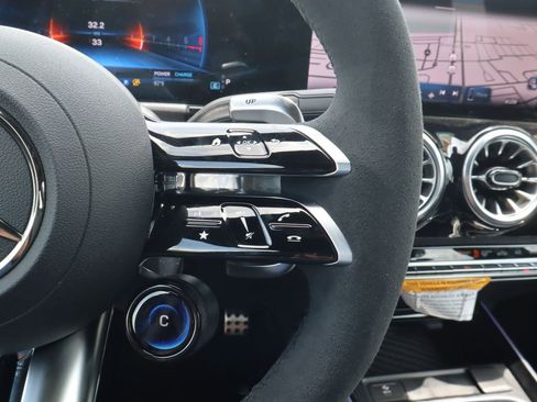 Certified 2024 Mercedes-Benz GLA 35 AMG 4MATIC image 20