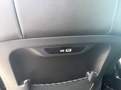 New 2027 Chrysler Pacifica Select FWD image 39