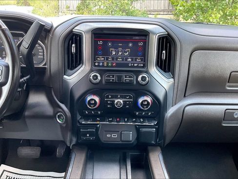 Used 2022 GMC Sierra 1500 Denali AWD/4WD image 6