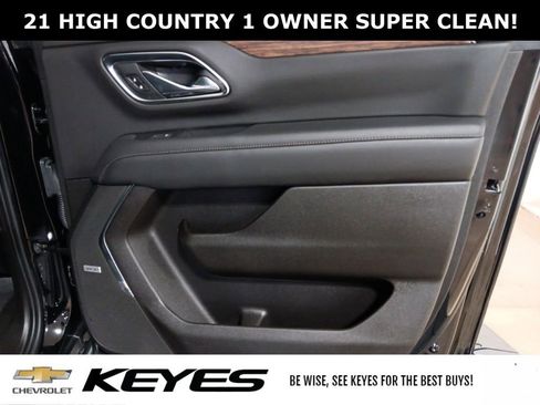 Used 2021 Chevrolet Suburban High Country image 19
