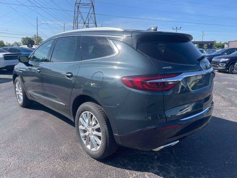 Used 2019 Buick Enclave Essence FWD image 5