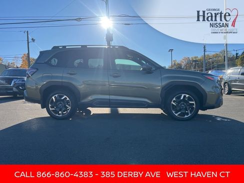 Used 2025 Subaru Forester Limited AWD/4WD image 6