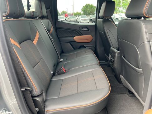 New 2026 GMC Canyon AT4 AWD/4WD image 21