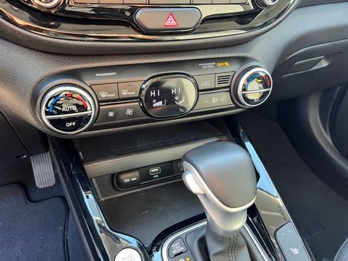 Certified 2023 Kia Soul EX image 21