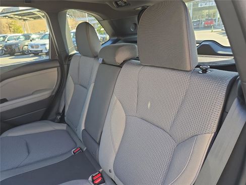 Used 2025 Subaru Forester Premium w/ Convenience Package #1 image 15