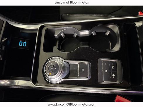 Used 2020 Ford Edge ST w/ Equipment Group 401A AWD/4WD image 32