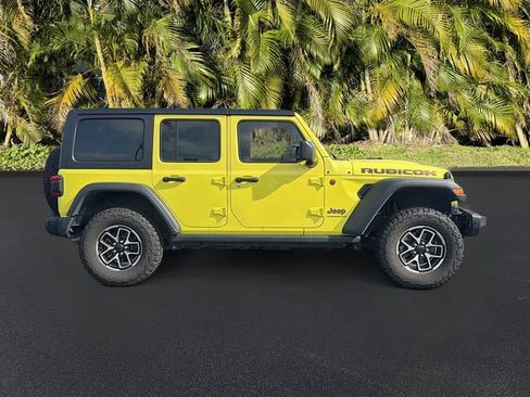 Used 2024 Jeep Wrangler Unlimited Rubicon w/ Capability Package AWD/4WD image 4
