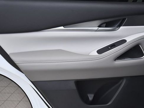 New 2027 INFINITI QX60 Luxe w/ Cargo Package FWD image 28