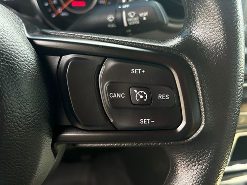 Certified 2023 Jeep Gladiator Sport w/ Trailer Tow Package image 27