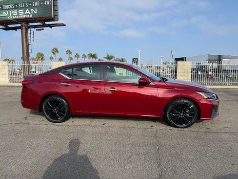 New 2025 Nissan Altima 2.5 SV w/ SV Special Edition Package image 7