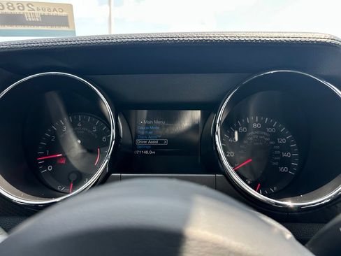 Used 2015 Ford Mustang Coupe RWD image 16