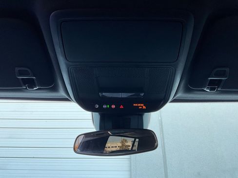 Used 2025 Chevrolet Equinox LT image 15