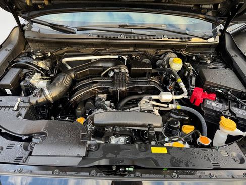 Certified 2025 Subaru Crosstrek 2.5i Sport w/ Crosstrek Mirror Package image 17