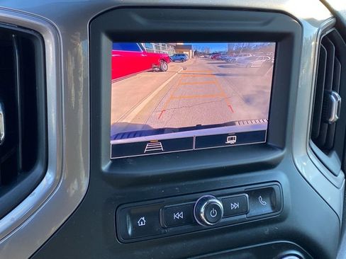 Used 2025 Chevrolet Silverado 2500 Custom w/ Custom Value Package image 15