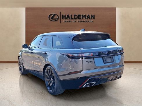 Used 2019 Land Rover Range Rover Velar R-Dynamic HSE image 4