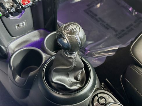 Used 2018 MINI Cooper S image 20