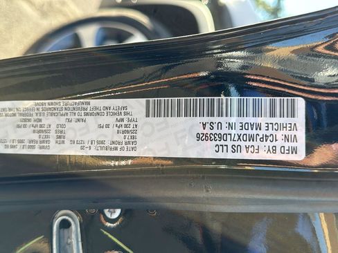 Used 2020 Jeep Cherokee Limited image 20