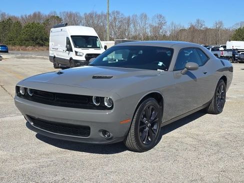 Used 2023 Dodge Challenger SXT w/ Blacktop Package image 1