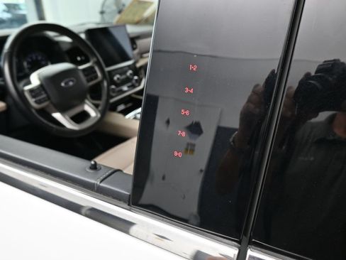 Used 2024 Ford Expedition Max Limited RWD image 37