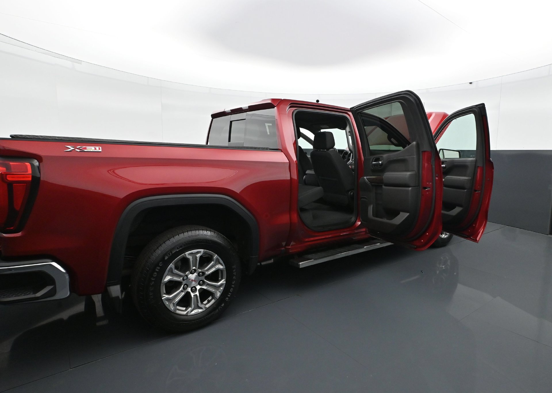 Used 2020 GMC Sierra 1500 SLE w/ SLE Value Package AWD/4WD image 35
