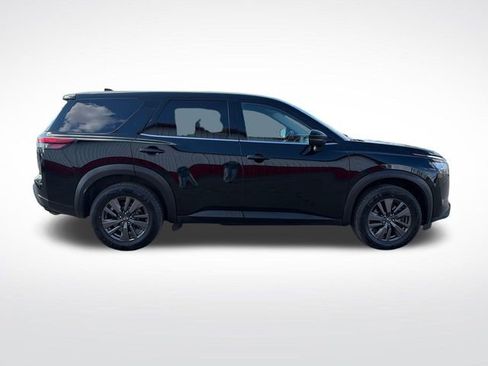 Used 2022 Nissan Pathfinder S AWD/4WD image 9