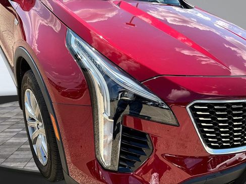 Used 2019 Cadillac XT4 Premium Luxury AWD/4WD image 33