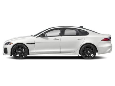 Used 2024 Jaguar XF R-Dynamic SE RWD image 3