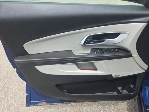 Used 2010 Chevrolet Equinox LTZ FWD image 13