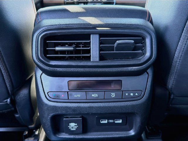 Used 2023 Honda Pilot TrailSport image 20