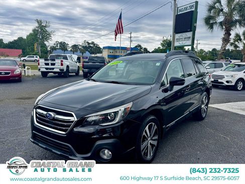 Used 2018 Subaru Outback 2.5i Limited AWD/4WD image 1