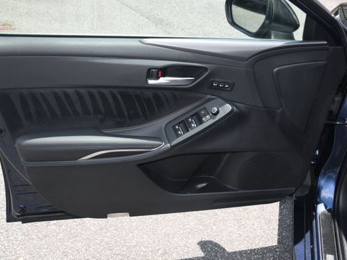 Used 2019 Toyota Avalon Touring w/ Advanced Safety Package FWD image 10