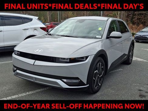 Used 2023 Hyundai Ioniq 5 SE w/ Cargo Package image 4