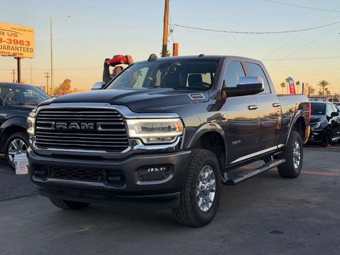 Used 2021 RAM 2500 Laramie AWD/4WD image 1