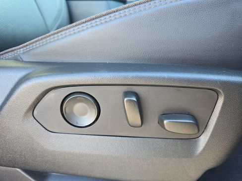 Used 2021 Chevrolet Tahoe High Country w/ Premium Package image 31